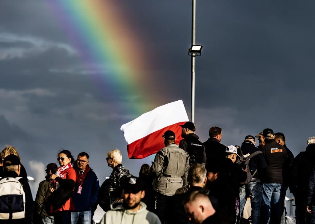 PolishFlagRainbow1450-large-scaled
